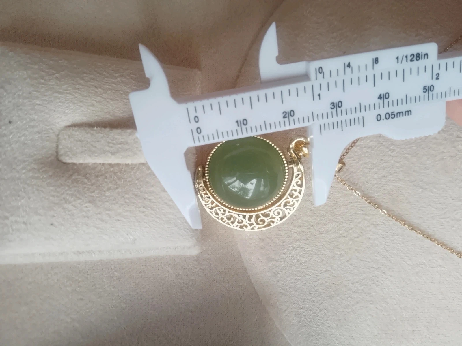 Collier pendentif réversible lune pierre aventurine nacre et abalone – photo 2